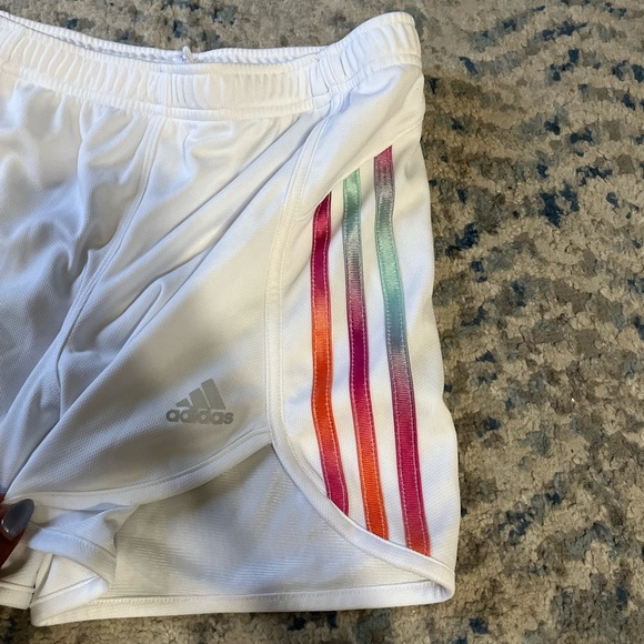 Girls Adidas Shorts colorful 3 stripe XL/16 - Picture 2 of 4